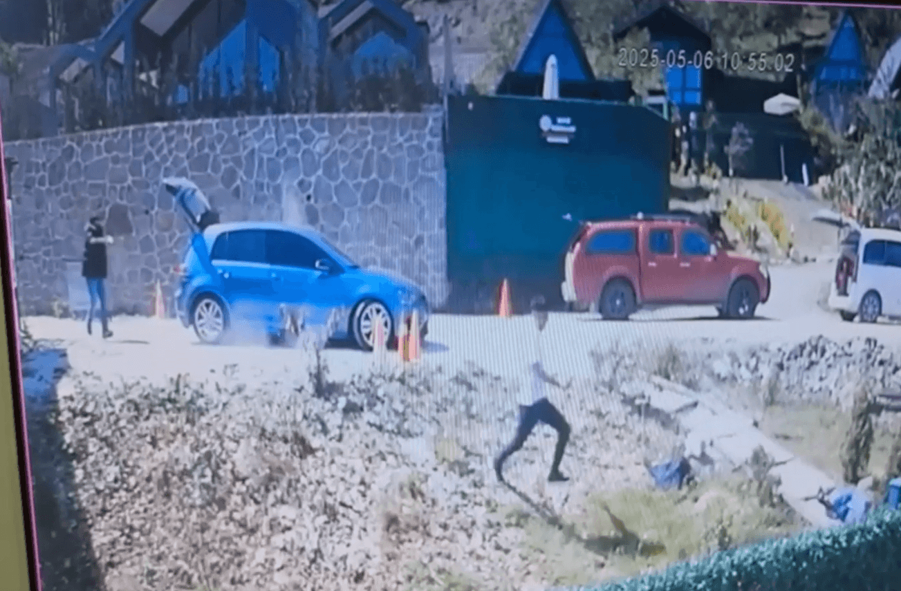 Sapanca'da 2 kişinin yaralandığı silahlı saldırı ile ilgili 4 şüpheli düzenlenen operasyon ile yakalandı. Saldırını anının ise kamera görüntüleri ortaya çıktı.